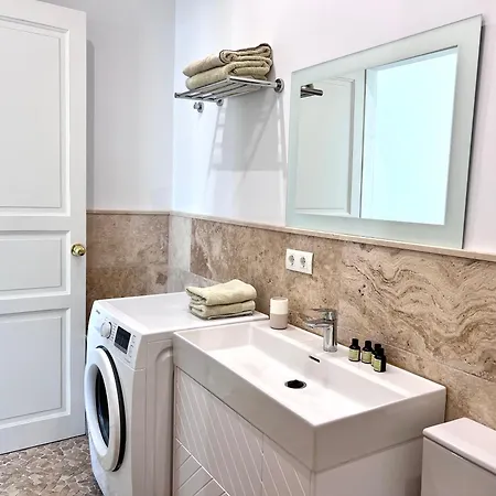 Holiday home Pirata Sea Front