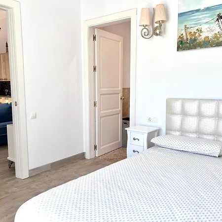 Semesterbostad Pirata Sea Front Estepona