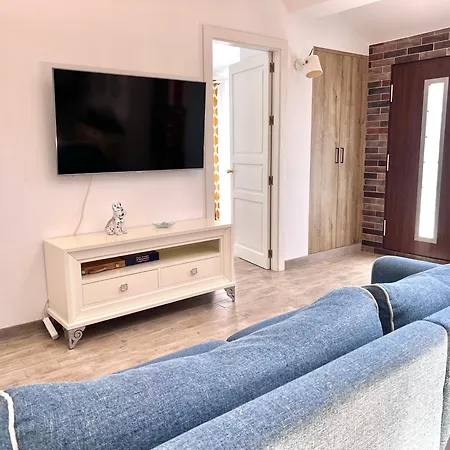 Holiday home Pirata Sea Front Estepona