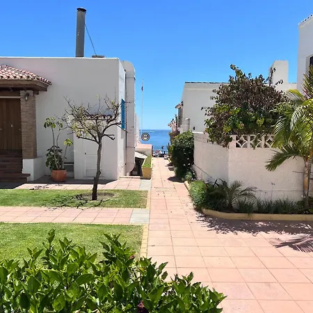 Semesterbostad Pirata Sea Front Estepona